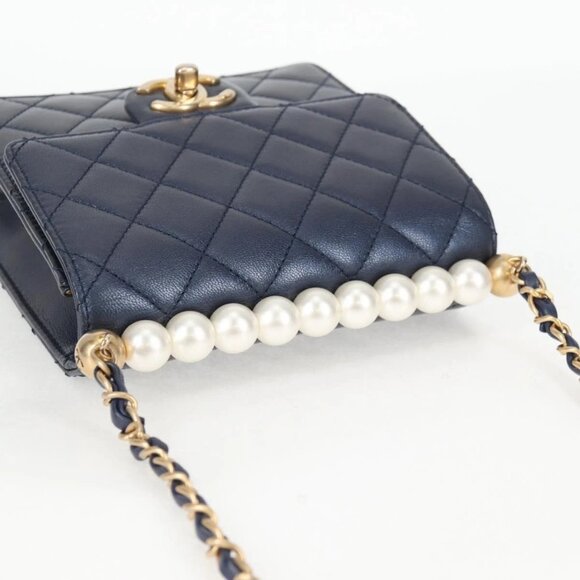CHANEL Matelasse Chain Shoulder Bag Lamb Skin Navy CC Auth 132881M - Picture 8 of 16